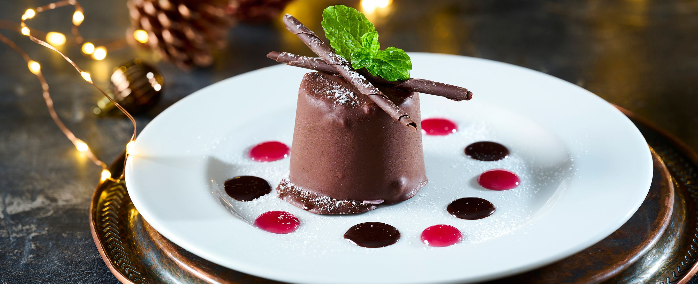 Boxing Day Lunch & Dinner at The Moreton Arms in Wolverhampton